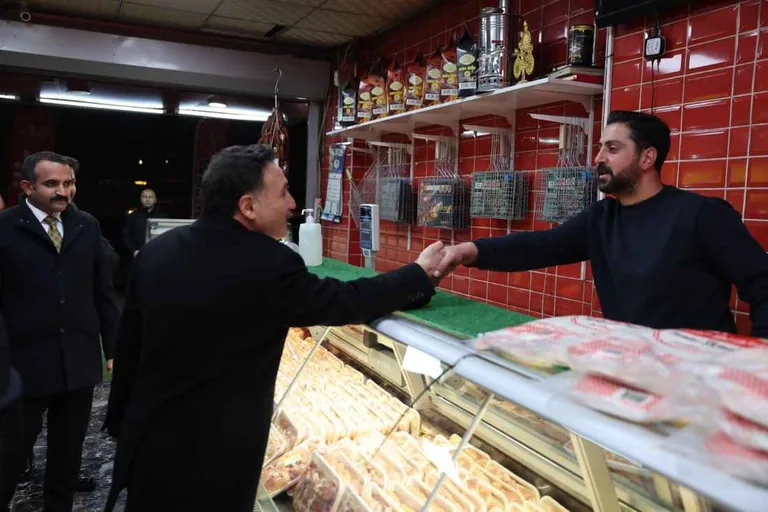 Kayseri Valisi Gökmen Çiçek’ten Mithatpaşa Mahallesi’ne Akşam Ziyareti — haber görseli