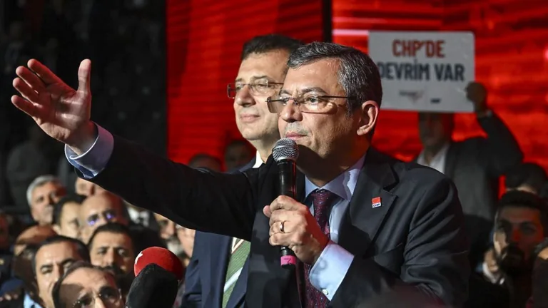 Haritayı kırmızıya boyadılar! İşte CHP'nin kazandığı iller ve Oy Oranları — haber görseli