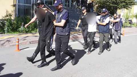 Kayseri Merkezli 4 İlde Operasyon! Yasa Dışı Bahis Çetesi Çökertildi: 58 Gözaltı — haber görseli