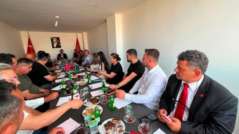 CHP Kayseri'de Yeni Dönem Başladı: İl Yönetimi Görev Dağılımını Tamamladı — haber görseli