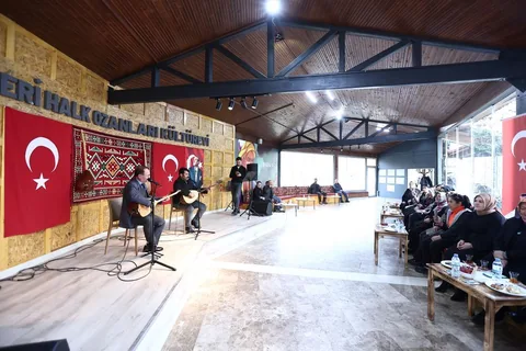 Kayseri Büyükşehir Belediyesi, Kadın Muhtarları Seçme ve Seçilme Hakkının 91. Yılında Bir Araya Getirdi — haber görseli