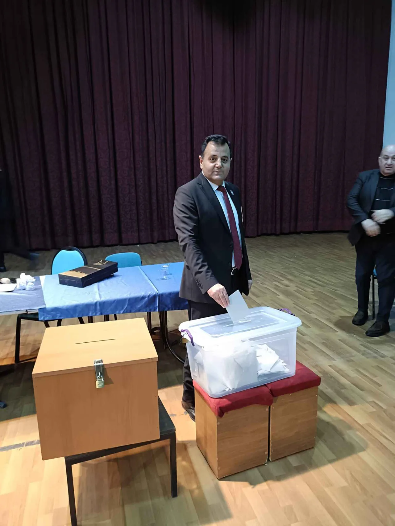 Şehit Yakınları ve Gaziler Seçimini Yaptı: Ali Yavuz 164 Oyla Yeniden Başkan — haber görseli