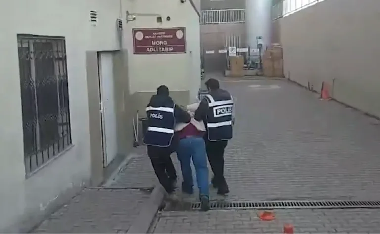 Kayseri’de Yağma Suçundan 26 Yıl 4 Ay Hapis Cezası Bulunan Şahıs Yakalandı! — haber görseli