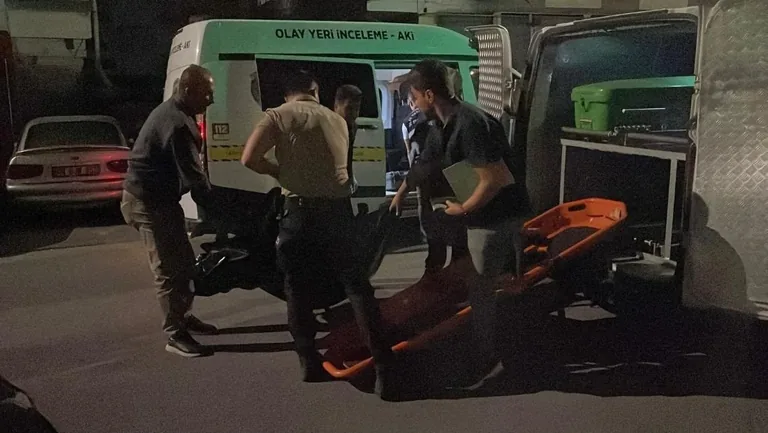 Kayseri’de Evine Gelen Misafirlerle Tartıştı: 59 Yaşındaki Ev Sahibi Bıçaklı Kavgada Öldü — haber görseli