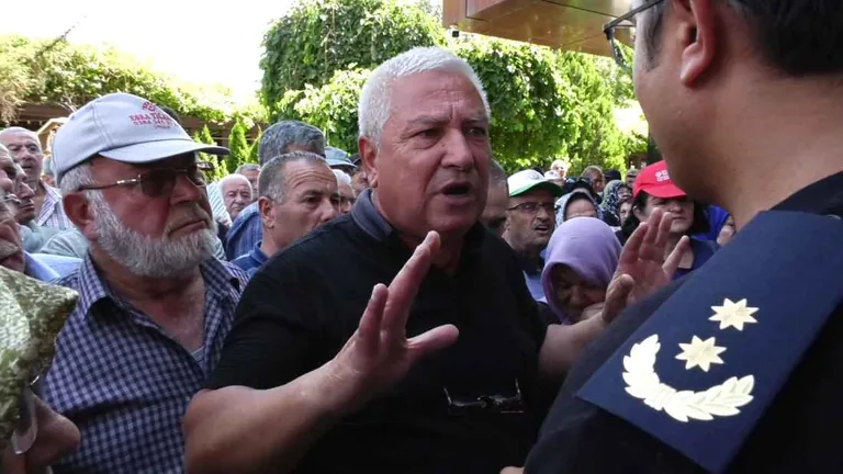 Hobi Bahçesi Kura Çekiminde Gerilim! Kurada çıkmayanlar belediyeye yürüdü — haber görseli