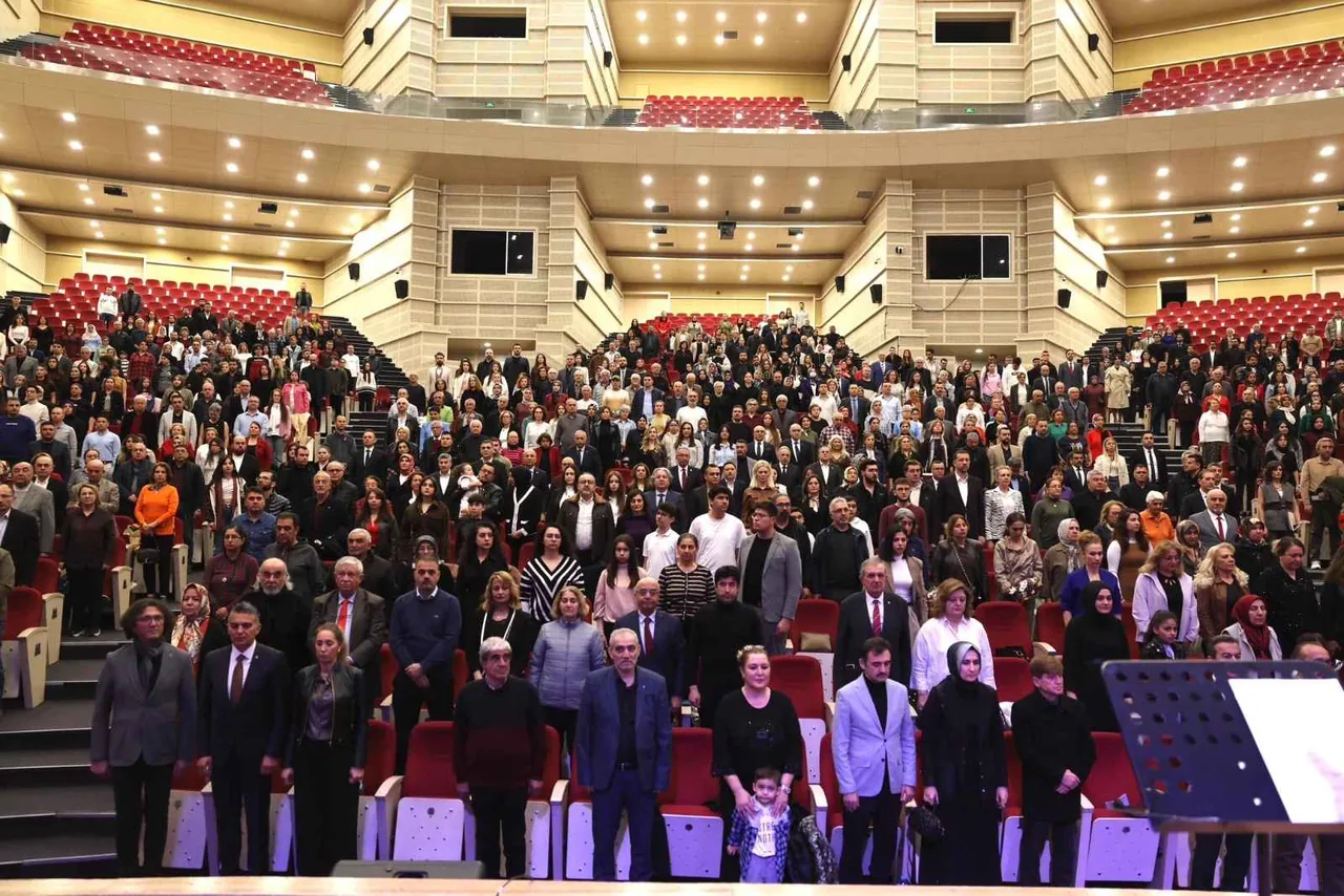 Adaletin Sesi Bu Kez Notalarla Yükseldi: Kayserili Avukatlardan Muhteşem Konser — haber görseli
