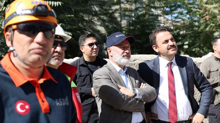 Kocasinan Belediyesi’nden Deprem Tatbikatında Örnek Performans — haber görseli