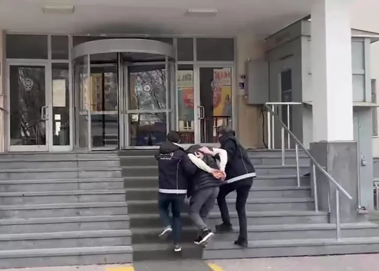 Kayseri’de Hırsızlık Suçundan 19 Yıl Hapis Cezası Bulunan Hükümlü Yakalandı — haber görseli