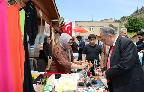 Talas'ta Yılın İlk Pazarı: Maharetli Eller Kadın Üretici Pazarı Başlıyor! — haber görseli