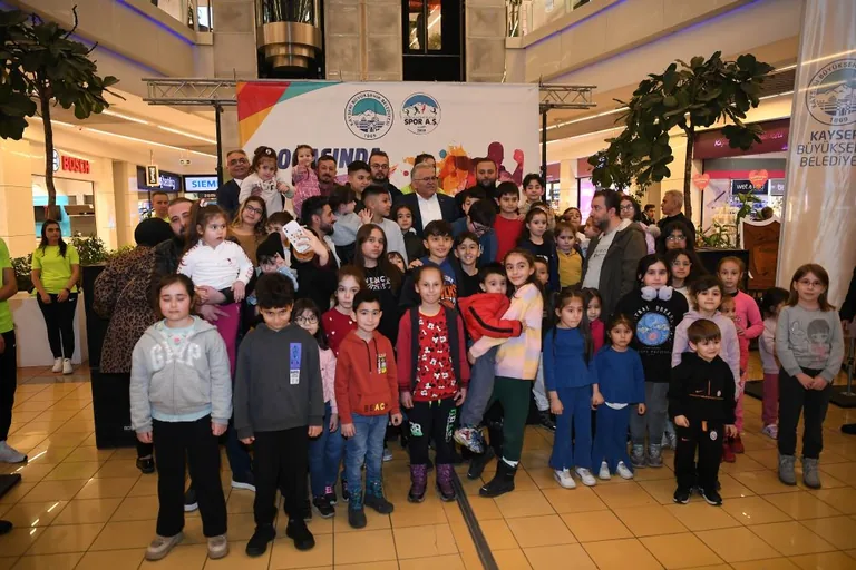 Başkan Büyükkılıç, Kayseri'yi Sporun Merkezi Yapmaya Devam Ediyor — haber görseli