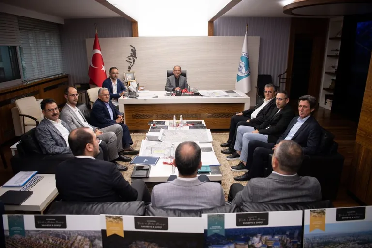 Bakan Özhaseki ve Başkan Büyükkılıç'tan Kentsel Dönüşüm Zirvesi — haber görseli