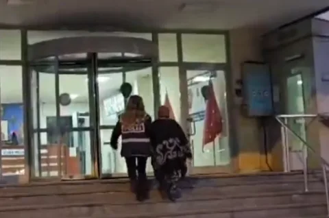 Kayseri’de 11 Yıl 10 Ay Hapis Cezası Bulunan Kadın Yakalandı — haber görseli