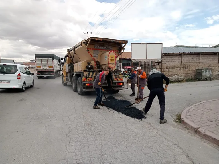 Kayseri Büyükşehir’den Kırsal Yollara Kış Öncesi Bakım Seferberliği — haber görseli