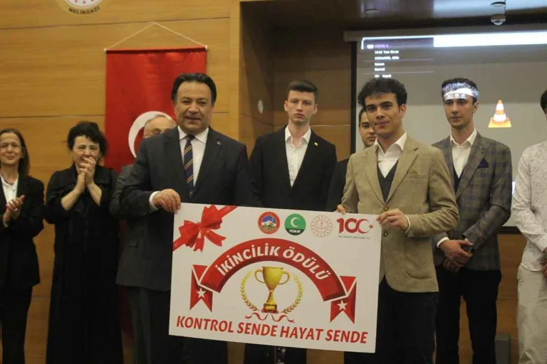 Milli Eğitim Müdürlüğü ve Yeşilay İşbirliğinde 'Kontrol Sende Hayat Sende' Projesinin Ödül Töreni Gerçekleşti — haber görseli