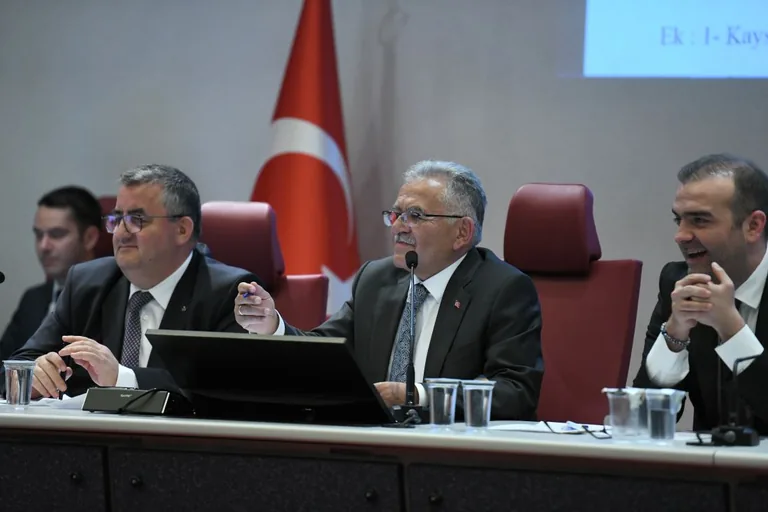 Büyükşehir Meclisi Toplandı, Yeni Komisyon Üyeleri Belirlendi — haber görseli