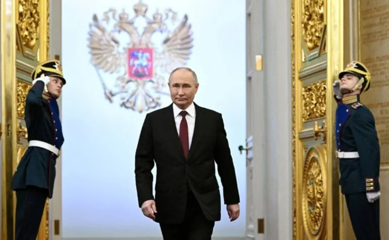 Vladimir Putin, beşinci kez Rusya Devlet Başkanlığı görevine başladı — haber görseli