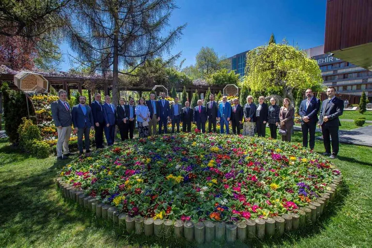 Başkan Büyükkılıç'a "Turizm Haftası" Ziyareti — haber görseli