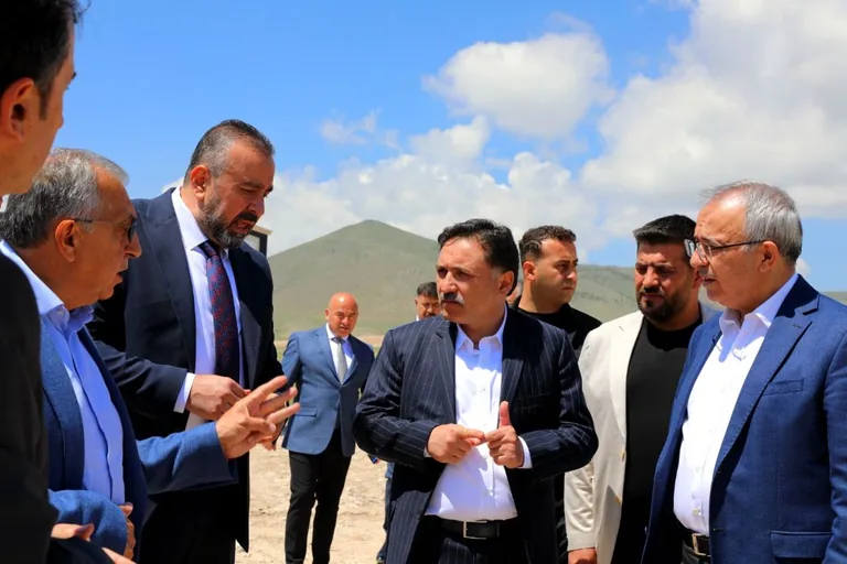 170 Bin Metrekarelik Dev Proje! Limanlara Raylı Bağlantı: Vali Gökmen Çiçek İncelemelerde Bulundu — haber görseli