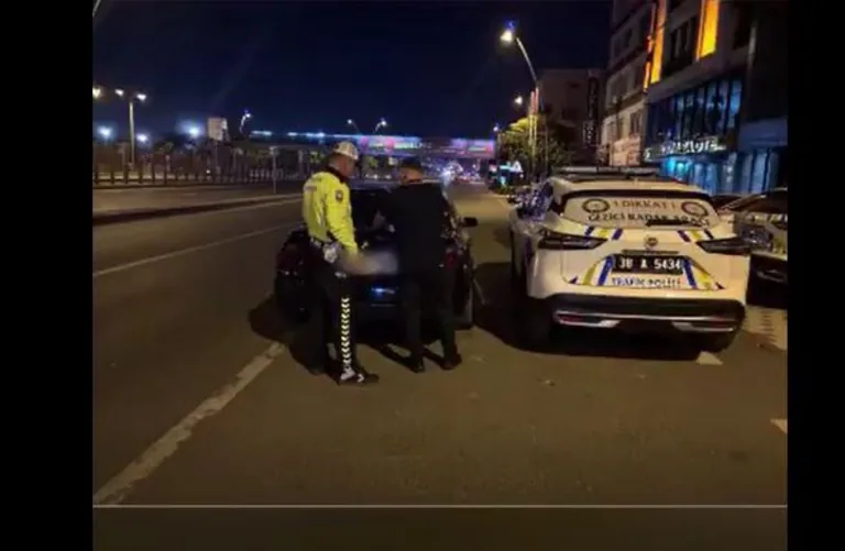 KAYSERİ'DE TRAFİKTE KURAL TANIMAYAN SÜRÜCÜLERE CEZA YAĞDI — haber görseli