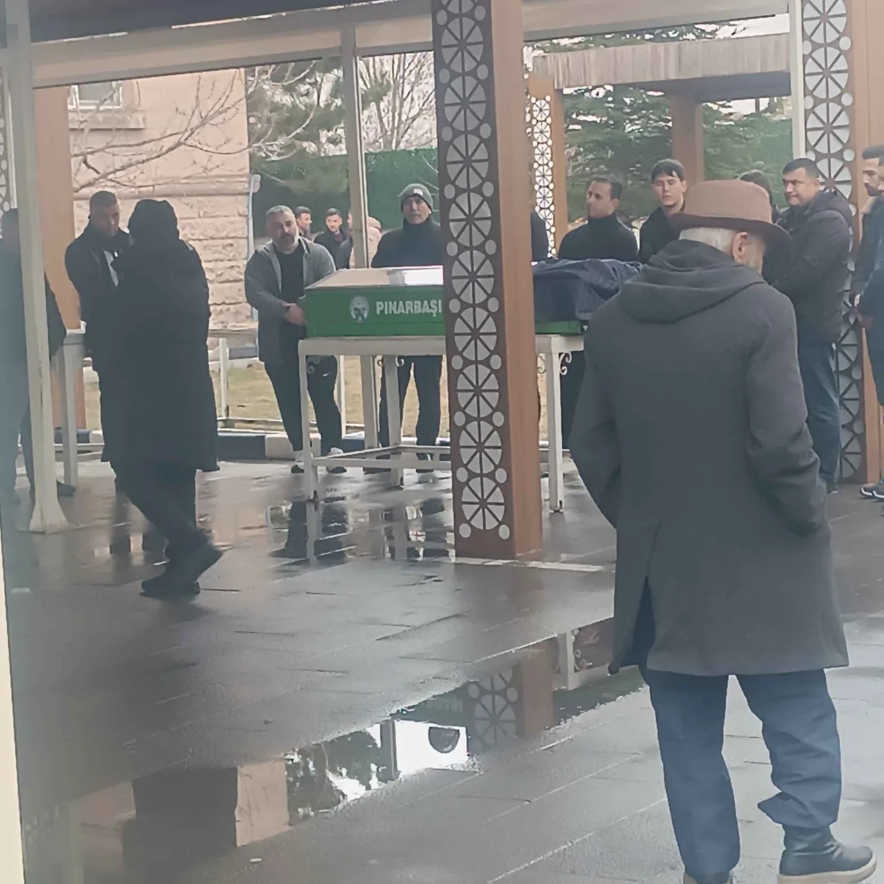 Kayseri’deki Servis Kazasından Acı Haber: Sürücü Celal Karatut Hayatını Kaybetti — haber görseli