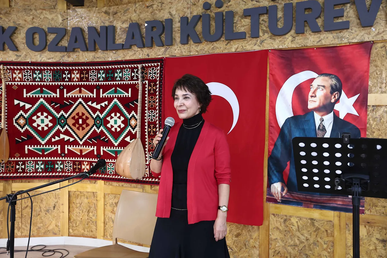 Kayseri Büyükşehir Belediyesi, Kadın Muhtarları Seçme ve Seçilme Hakkının 91. Yılında Bir Araya Getirdi — haber görseli
