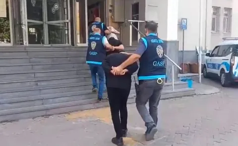 Güvenlik Kameraları Ele Verdi!Talas'ta İş Yerini Yakmaya Çalışan 3 Şahıs Yakalandı — haber görseli