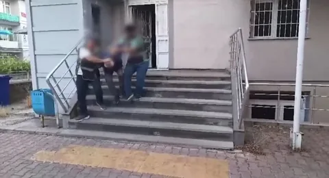 Sokak Ortasında Engelli Kadına Cinsel Taciz! Kar Maskeli Tacizci Yakalandı — haber görseli