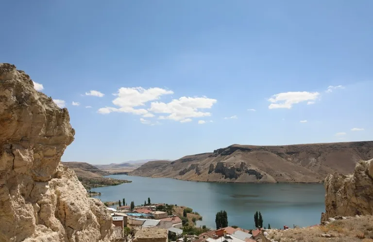Kapadokya'nın Giriş Kapısı Bayramhacı,Türkiye'nin Sağlık Turizmi Merkezi Olacak — haber görseli