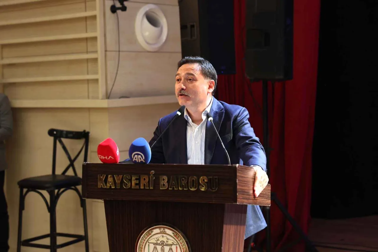 Adaletin Sesi Bu Kez Notalarla Yükseldi: Kayserili Avukatlardan Muhteşem Konser — haber görseli