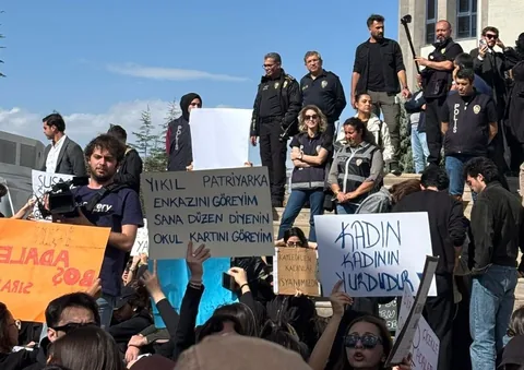 Erciyes Üniversitesi Öğrencilerinden Meliha Keskin İçin Protesto — haber görseli