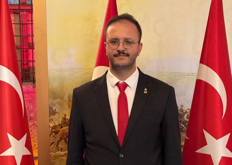 Zafer Partisi’nden Ulaşım Zammına Tepki! Hasan Mert Çakmak: Ulaşım Temel İhtiyaçtır, Vatandaş Ezilmemelidir! — haber görseli