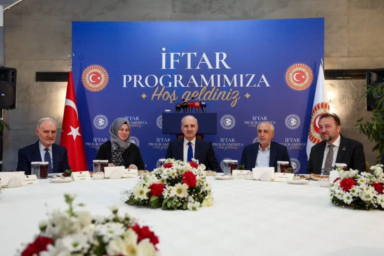 Numan Kurtulmuş: Terör örgütünün tarihin çöp tenekesine atıldığı bir dönemi yaşayacağız — haber görseli