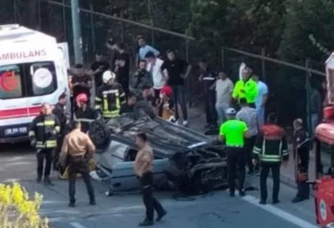 Talas'ta Feci Kaza! Otomobil refüje çarpıp takla attı: 2'si ağır 4 yaralı — haber görseli