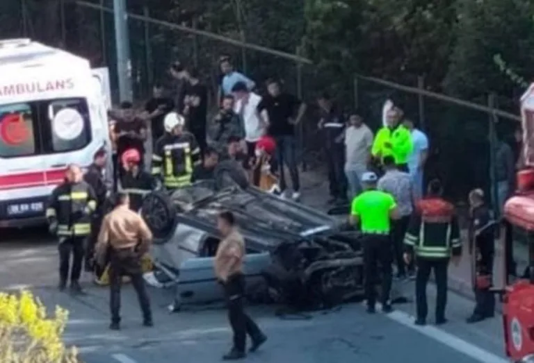 Talas'ta Feci Kaza! Otomobil refüje çarpıp takla attı: 2'si ağır 4 yaralı — haber görseli