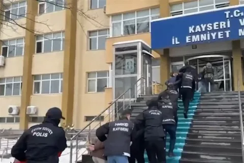 Uyuşturucu Ticareti Yapanlara Büyük Darbe: 78 İlde 2 Bin 656 Şüpheli Yakalandı — haber görseli
