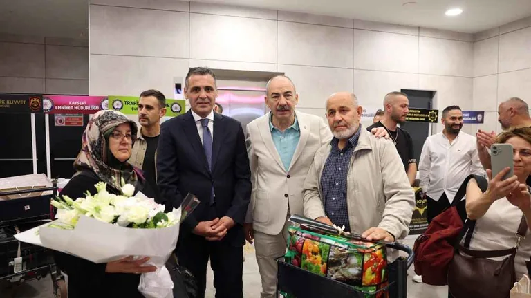 Kayseri’de Gurbetçilere Coşkulu Karşılama! — haber görseli