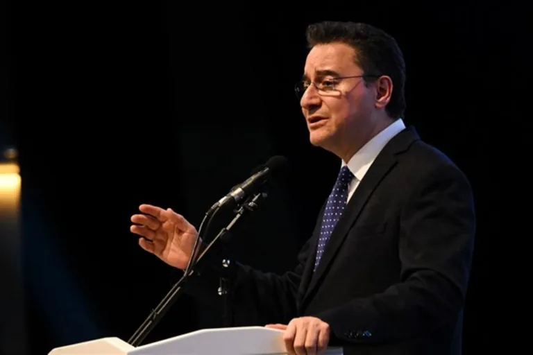 Deva Lideri Babacan: Her konuşana soruşturma açarak İnsanları susturamazsınız — haber görseli