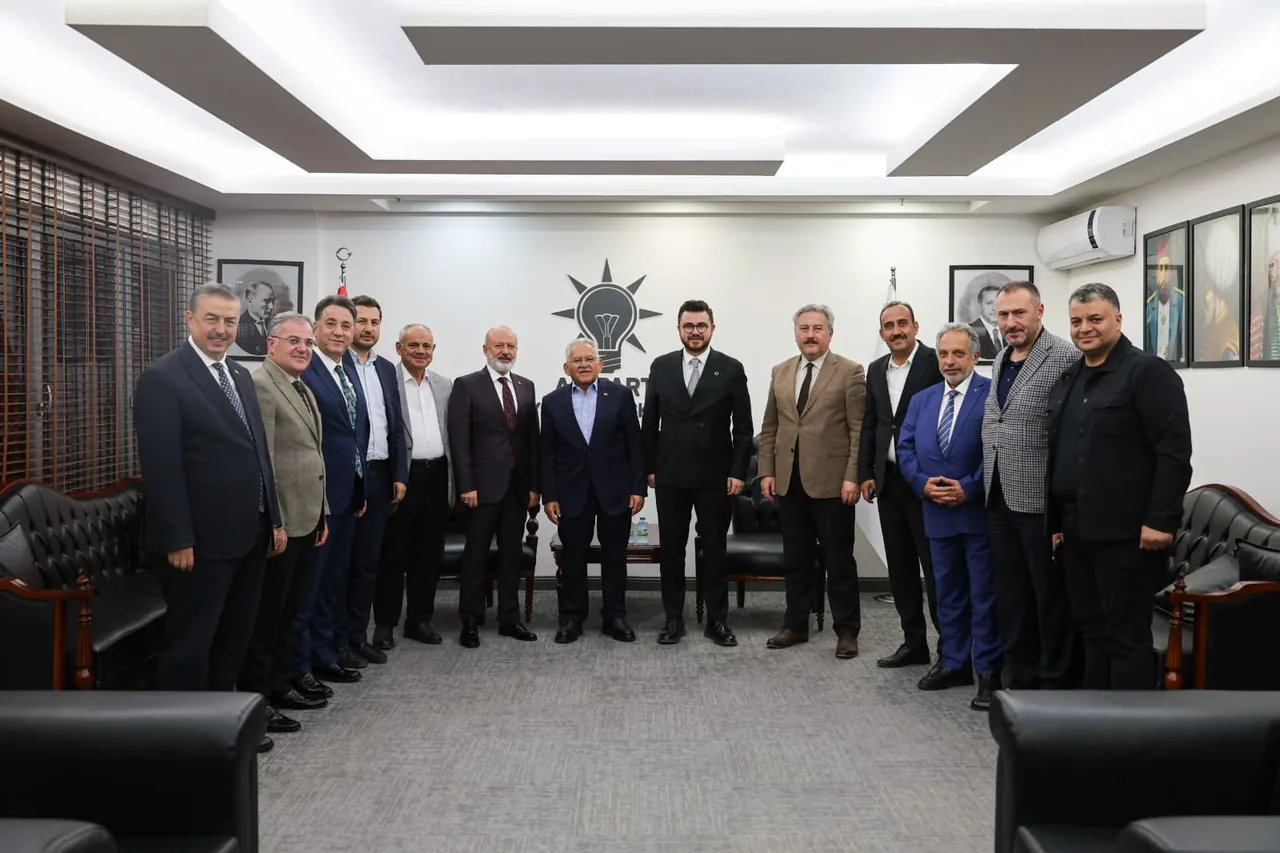 AK Parti’de Kayseri Zirvesi: "Birlik ve Uyumla Hizmete Devam" — haber görseli