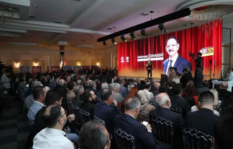 Mustafa Palancıoğlu, Projelerini Açıkladı: Melikgazi'ye Kamp Merkezi ve Çocuk Üniversitesi Geliyor — haber görseli