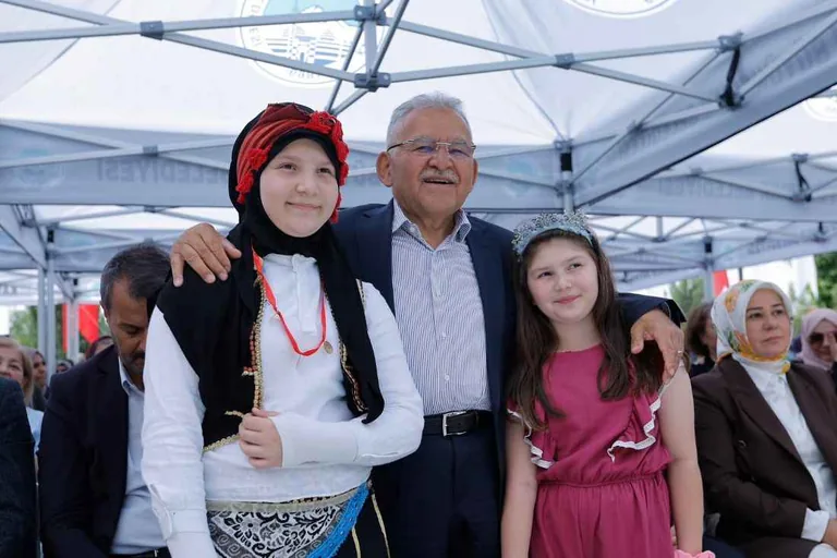 KAYMEK Kursiyerlerinin Eserleri Görücüye Çıktı! — haber görseli