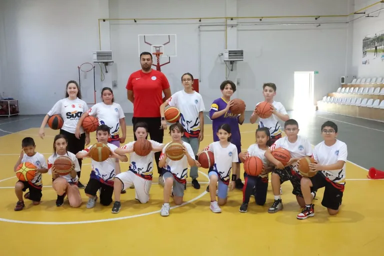 Kayseri’de Yaz Spor Okulları Başladı! 16 Branşta Spor Dolu Bir Yaz — haber görseli
