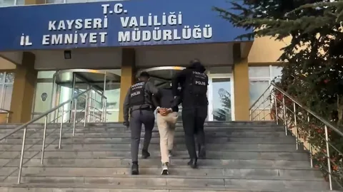 Kayseri’de Uyuşturucu Operasyonu: 11 Kilo Uyuşturucu Madde Ele Geçirildi — haber görseli