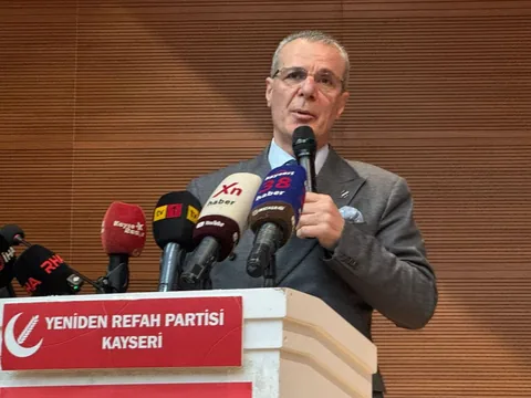 YRP’li Osmanağaoğlu’ndan AK Parti’ye Geçen Meclis Üyelerine Sert Tepki! Cehenneme Kadar Yolunuz Var — haber görseli