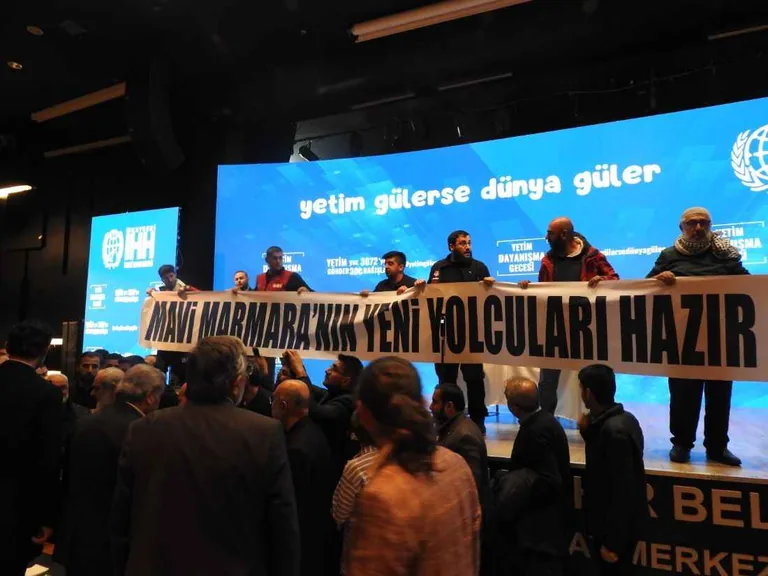 Yetim Gülerse Dünya Güler! Kayseri'de Yetim Dayanışma Gecesi Düzenlendi — haber görseli