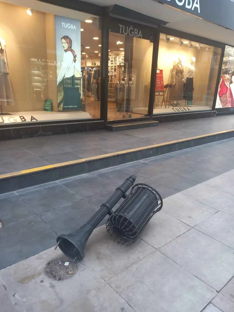BU ŞEHİR HEPİMİZİN! KAYSERİ GENELİNDE VANDALİZM: ORTAK YAŞAM ALANLARIMIZA SAHİP ÇIKALIM — haber görseli