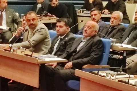 Yeniden Refah Partisi'nden İstifa Eden Meclis Üyesi MHP'ye Geçti — haber görseli