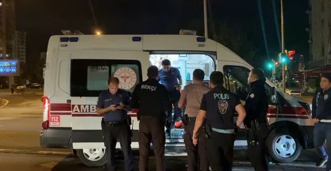 Kayseri'de Şaşkına Çeviren Olay! Silahla Vurulup Tramvaya Sığındı — haber görseli