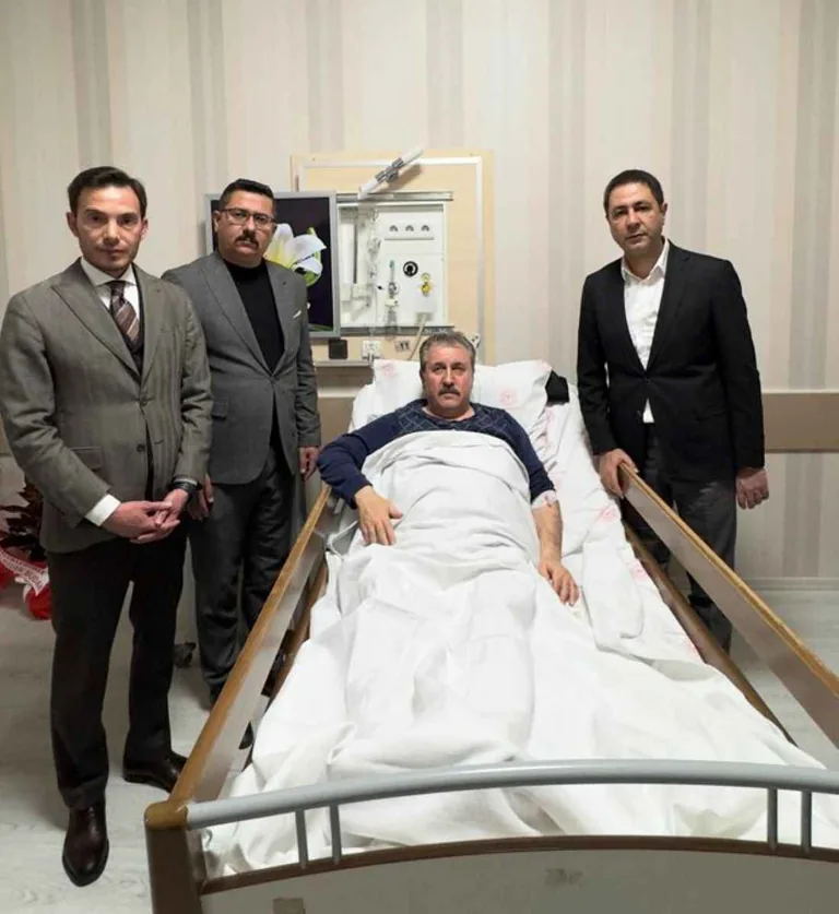 BBP lideri Mustafa Destici'nin sağlık durumu nasıl? Hastaneden İlk Görüntü — haber görseli