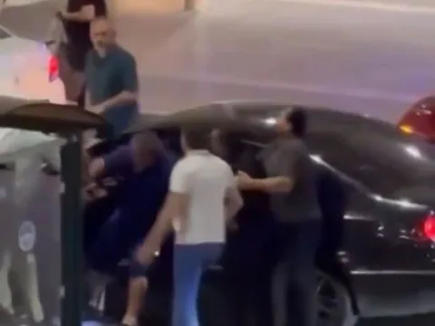Kayseri Havalimanı'ndaki Olayın Perde Arkası Ortaya Çıktı.. Kavganın Nedeni Trafik Tartışması — haber görseli