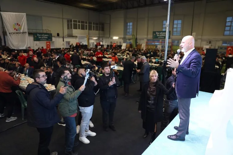 Başkan Çolakbayrakdar, Ramazan Coşkusunu Yeşil Mahallede İftarla Taçlandırdı — haber görseli